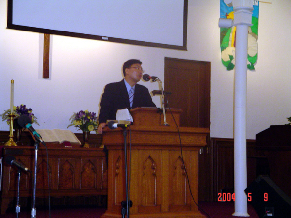 2004_05_09.jpg